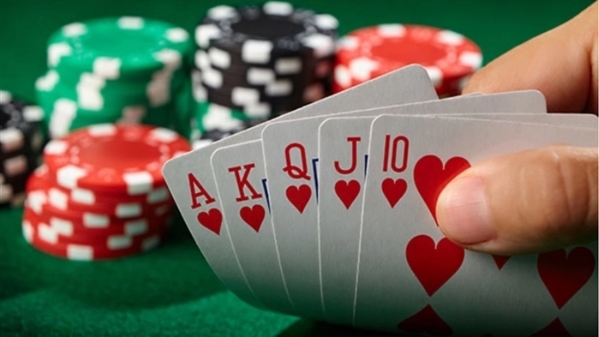 Mẹo chơi Poker anh em tân thủ nên biết